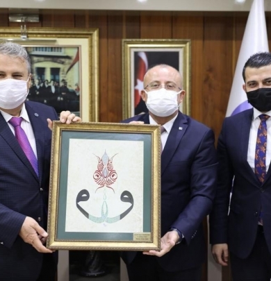 Türkiye Kent Konseyleri Birliği Yönetim Kurulu Yunusemre Belediye Başkanı Mehmet Çerçi’yi ziyaret etti.